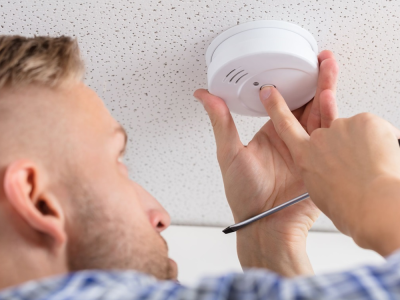 Why You Need A Smoke Detector In Your Home-1